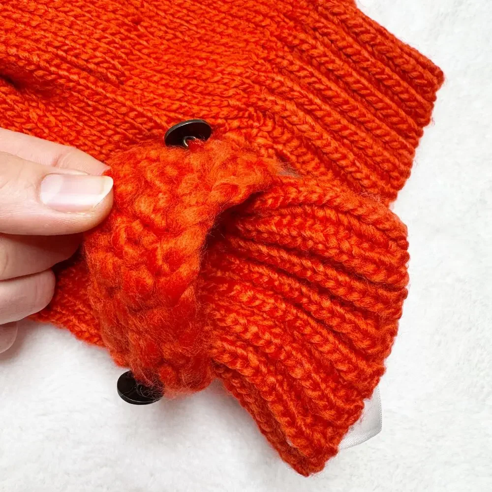 FOSSIL Orange Winter Knit Pom-pom Hat & Gloves Matching Cold Weather Set